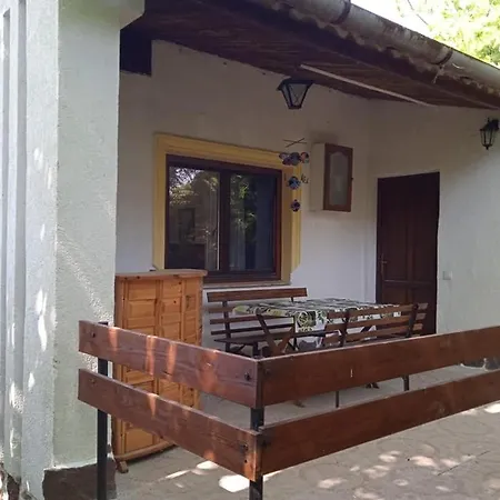 Poettyoes Fanni Vendeghaz Holiday home *